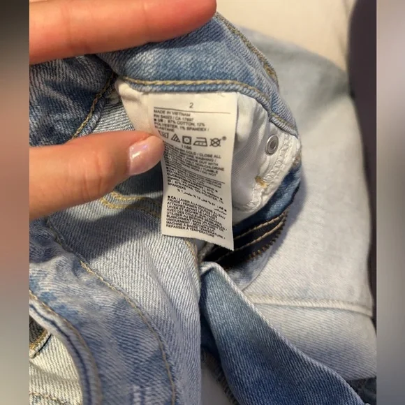 Old Navy Jeans - Picture 3 of 4